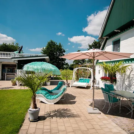 Bed & Breakfast Boutique-hotel Art Zone Ranch Osten