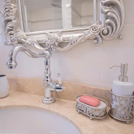 Boutique-hotel Art Zone Ranch Bed & Breakfast